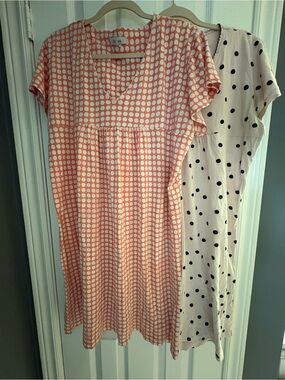 TWO LIZ & CO. DAY DRESSES Peach and White & Pink and Black Polka Dot V-neck